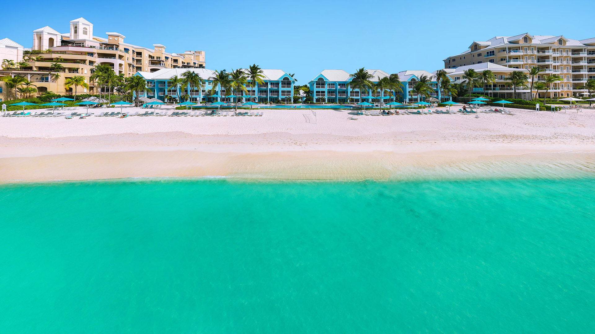 perfect location, Grand Cayman Condo